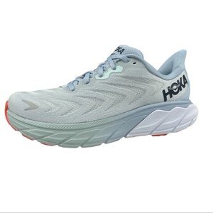 Hoka One One Arahi 6 Womens Size 8.5 WIDE Running Shoes Plein Air Blue Fog.